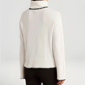 Ellen Tracy Women Sz M White Black Geometric Trim Turtleneck Sweater Knitted New